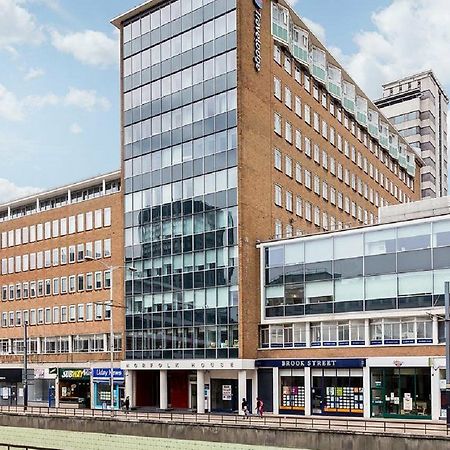 Travelodge Croydon Central 外观 照片