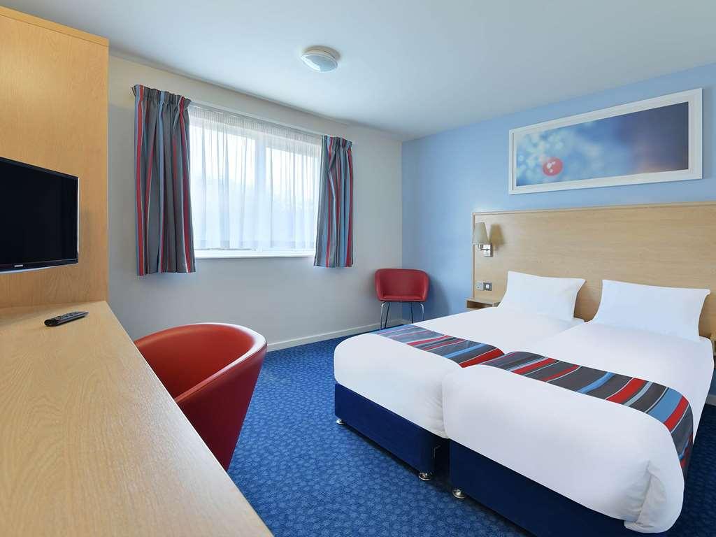 Travelodge Croydon Central 客房 照片