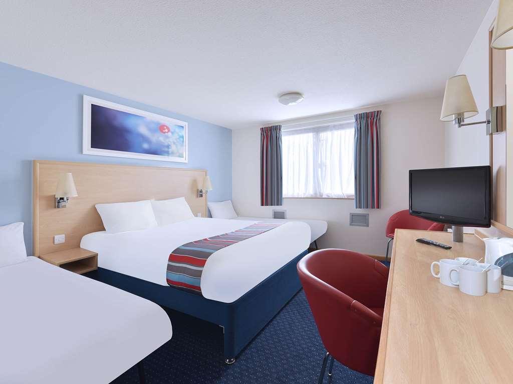 Travelodge Croydon Central 客房 照片