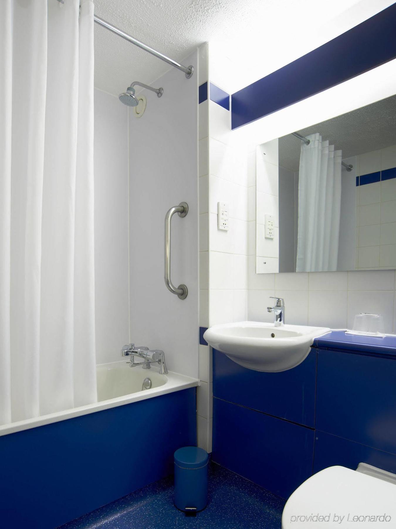 Travelodge Croydon Central 外观 照片