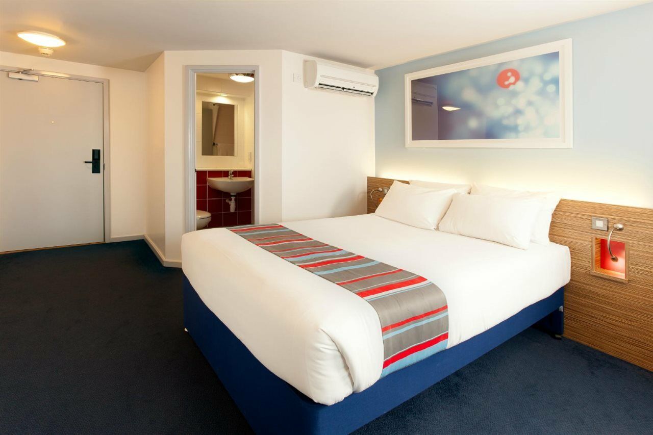 Travelodge Croydon Central 外观 照片